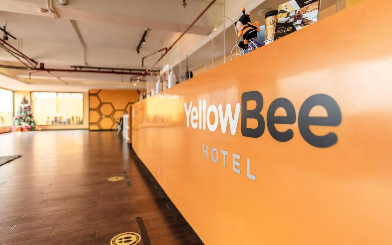 Yellow Bee Tangerang Luaran gambar